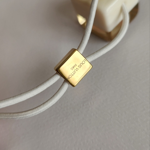 LOUIS VUITTON Inclusion Cube Hair Tie - Picture 3 of 4